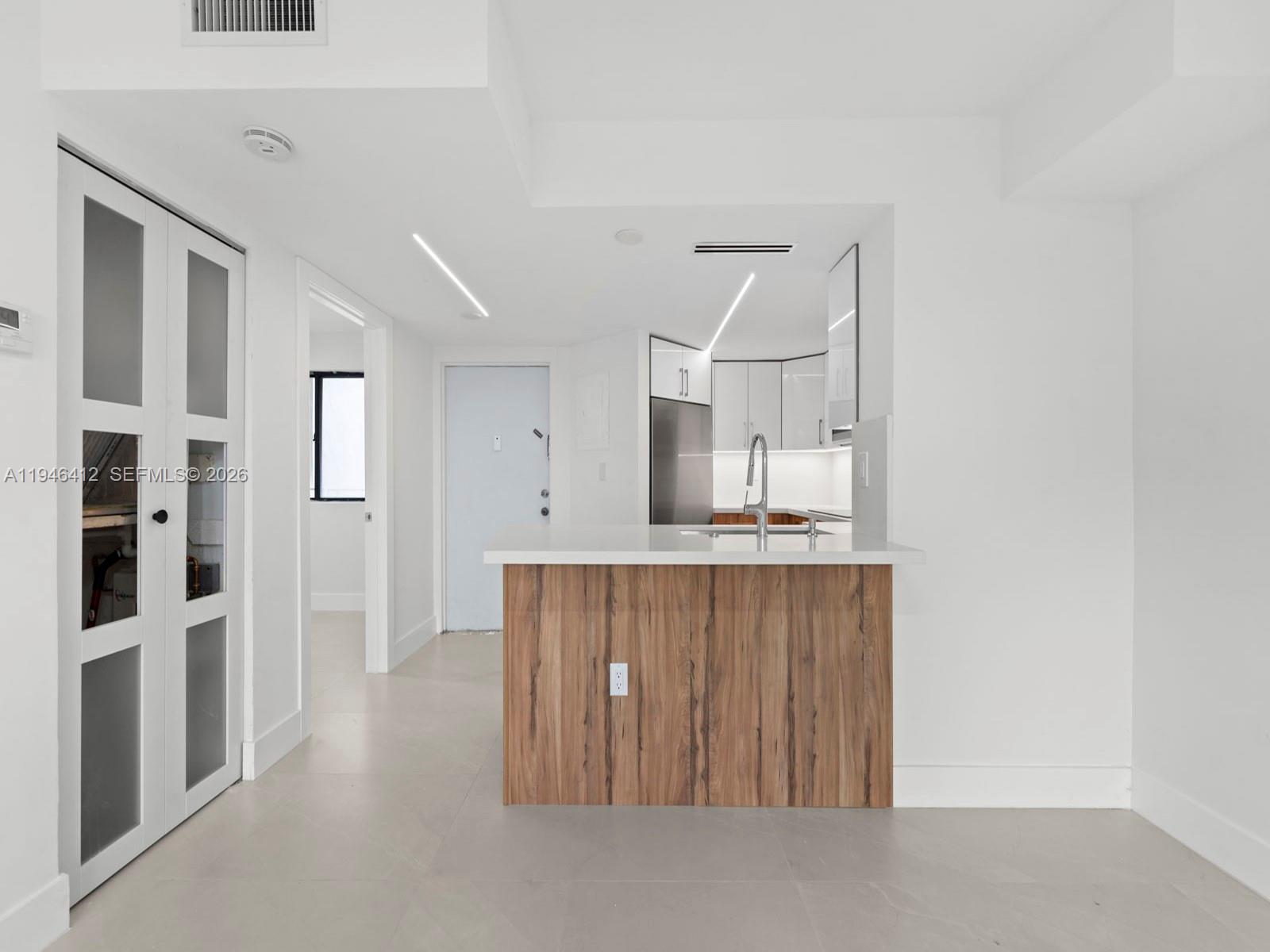 VERABELLA FALLS CONDO - Residential