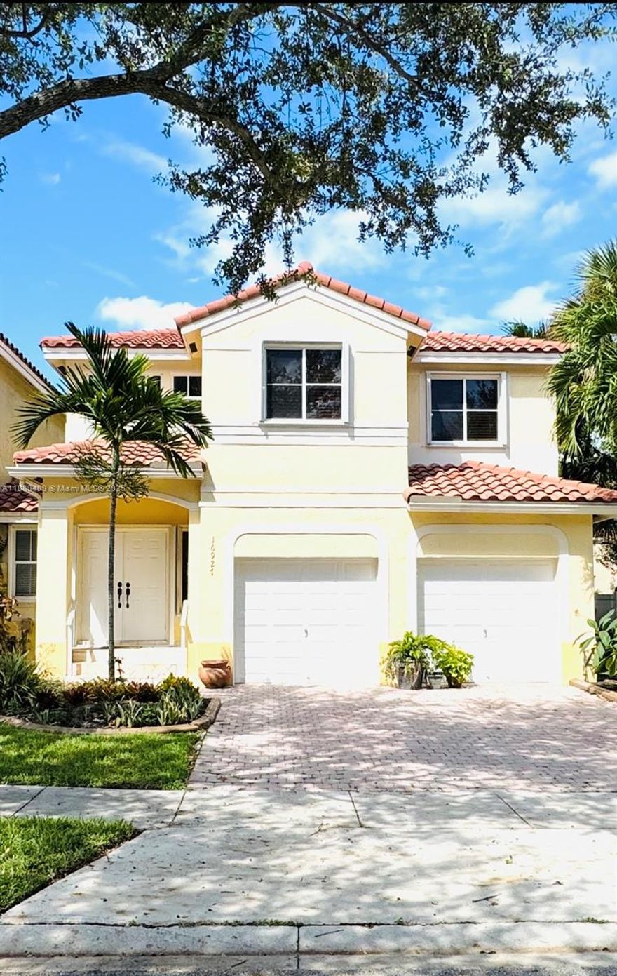 Beautiful 2 Car Garage Townhouse in the highly desirable community of Nautica, 3 bedroom, 2.5 Bath, granite kitchen counter top, stainless steel appliances, tile & wood floors, crown molding, resort style club house, with community pool, gym, tennis, basketball courts and playgrounds. Close to shopping, restaurants, places of worship, hospitals, employment & with quick access to I-75 and Miami & Ft Lauderdale International Airports.