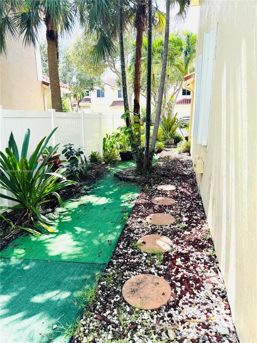 PARCEL A NAUTICA PLAT - Residential Lease