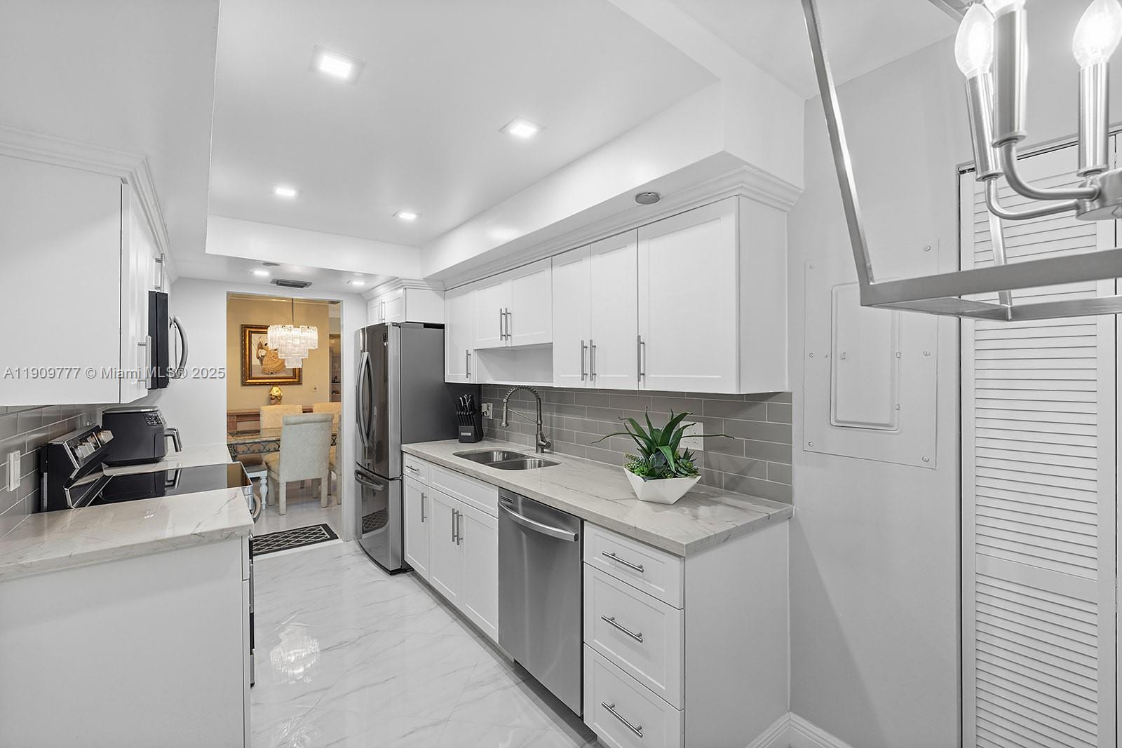 PARK PLACE CONDOMINIUM NO - Residential