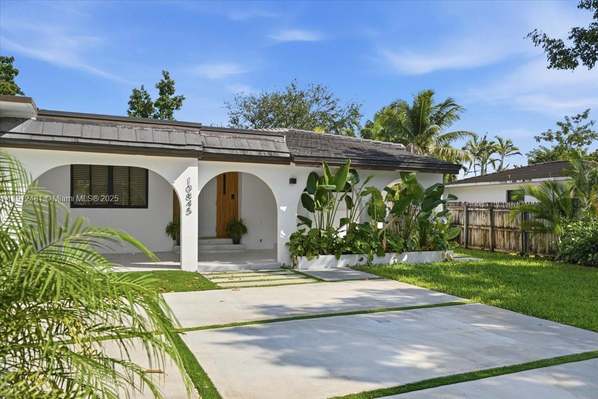 BISC SHORES HEIGHTS - Residential