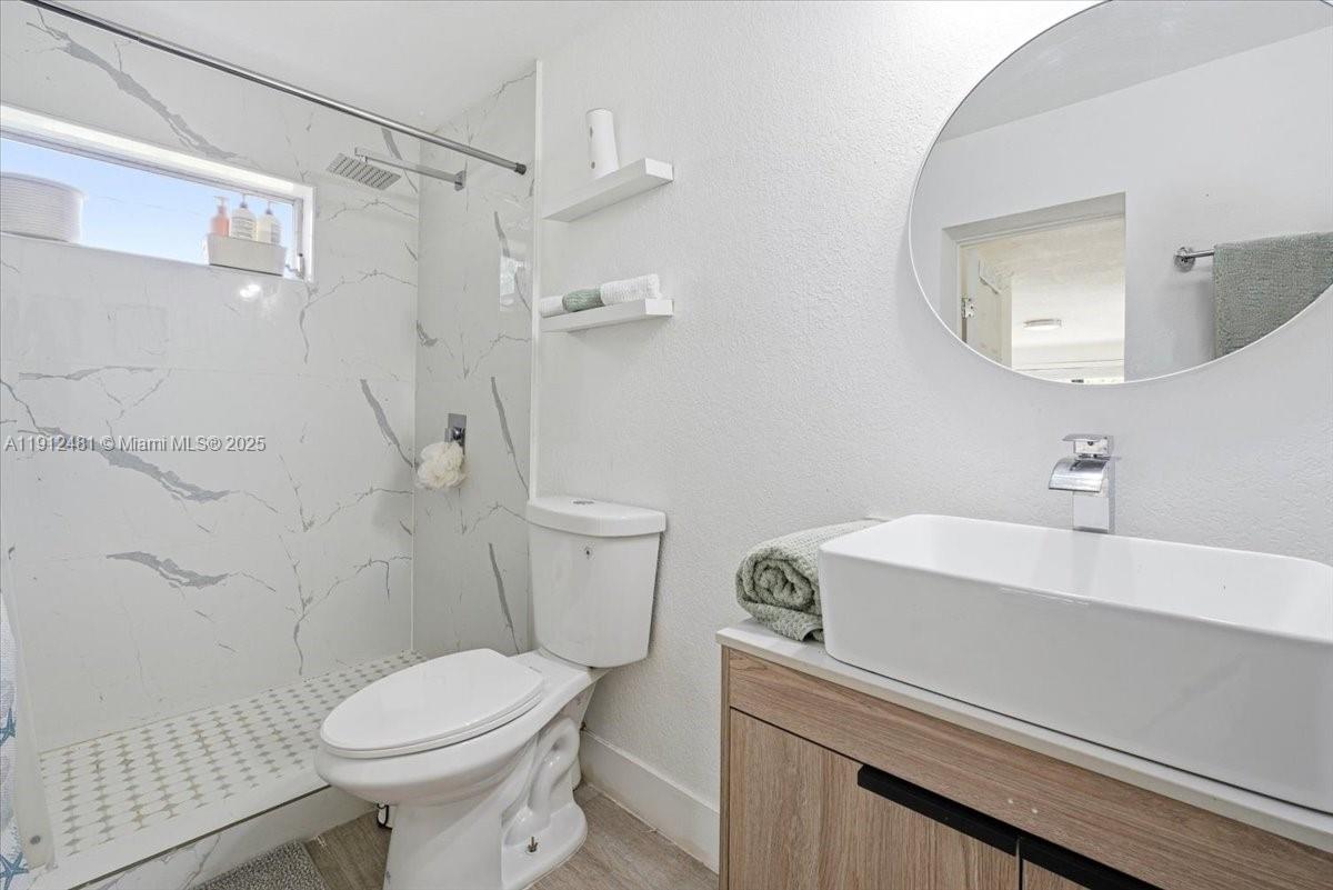 BISC SHORES HEIGHTS - Residential