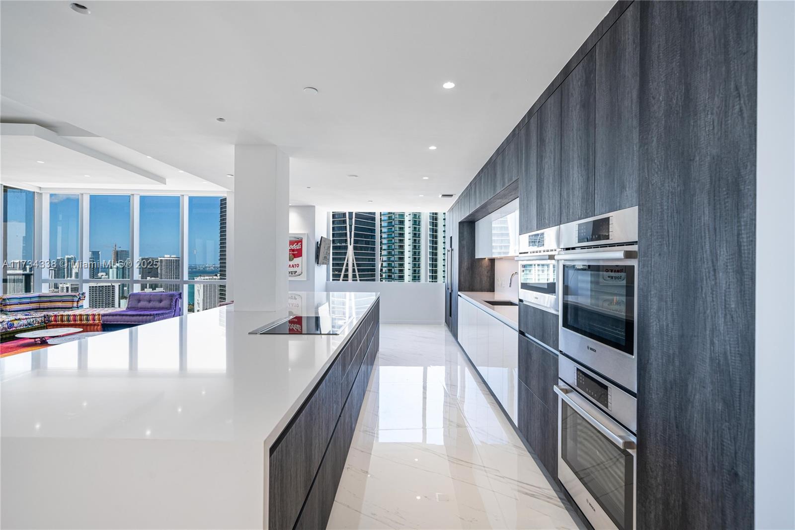 PARAMOUNT MIAMI WORLDCENT - Residential