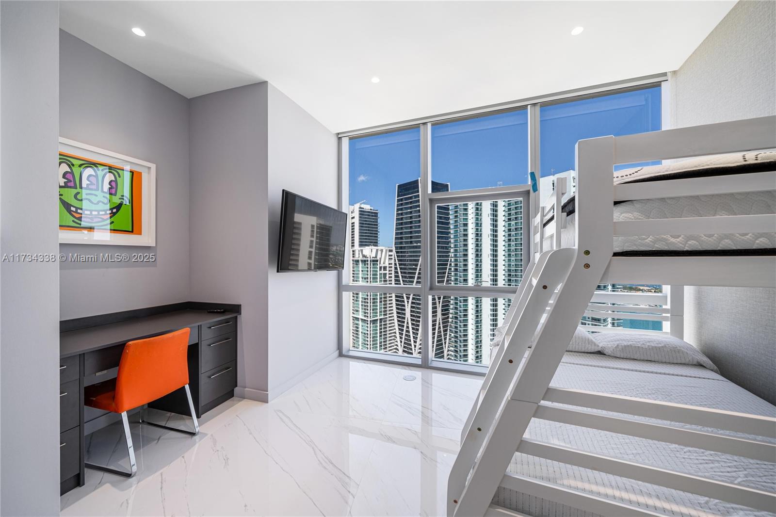 PARAMOUNT MIAMI WORLDCENT - Residential