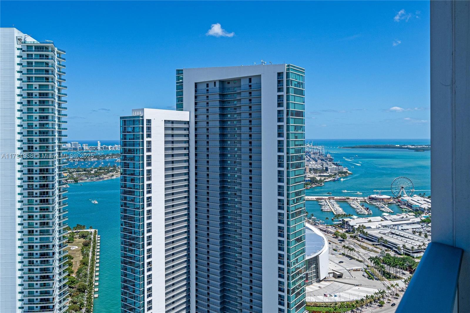 PARAMOUNT MIAMI WORLDCENT - Residential