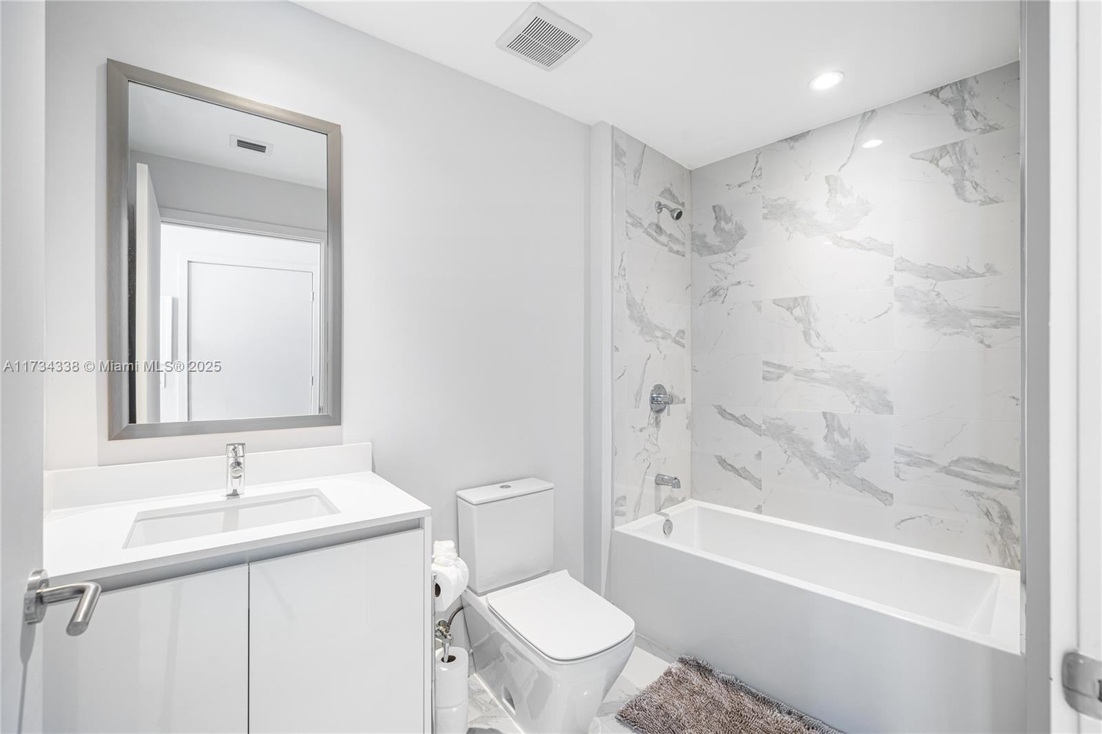 PARAMOUNT MIAMI WORLDCENT - Residential
