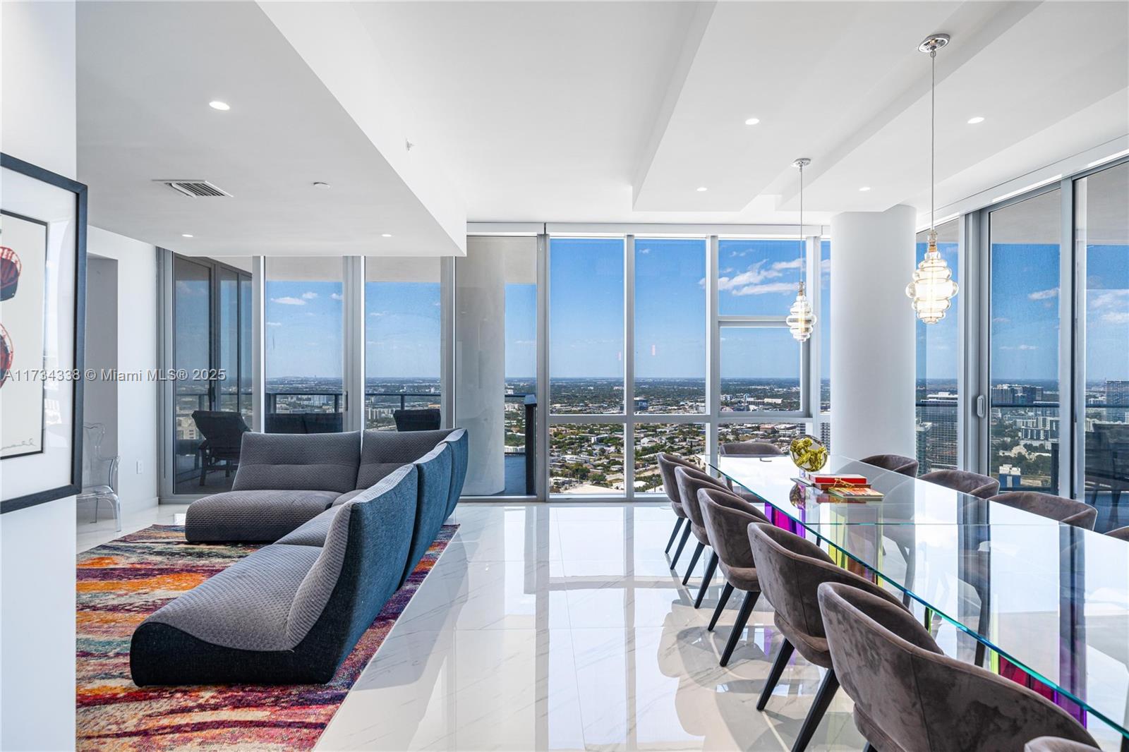 PARAMOUNT MIAMI WORLDCENT - Residential