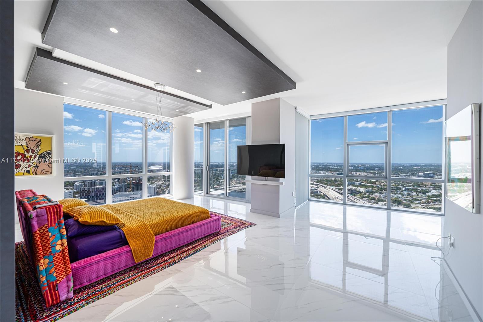 PARAMOUNT MIAMI WORLDCENT - Residential