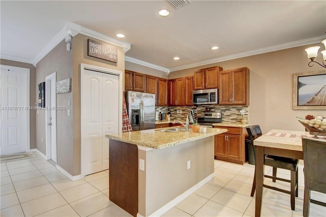 NEW COVENANT CHURCH PLAT - Residential Lease