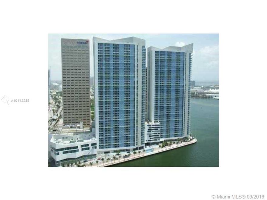 BEST BLDG, DOWNTOWN, BAY FRONT, A FEW BLOCKS TO GREAT RESTAURANTS, STORES, BUSINESS, METRO OVER NEARBY, 21 ST FLOOR WITH SPECTACULAR BAY VIEW & BAY SIDE WITH PORT OF MIAMI, FREE CABLE AND HIGH SPEED INTERNET. THE BUILDING OFFERS SEVERAL AMENITIES SUCH AS SWIMMING POOL, FITNESS CENTER, PARTY ROOM, CONVENIENCE STORE AND 24 HOURS SECURITY & VALET SERVICE; AND COMMUTE WITH INTERCONTINENTAL HOTEL AMENITIES. ALSO GOOD FOR AN INVESTOR, UNIT IS RENTED UNTIL NOVEMBER/2016