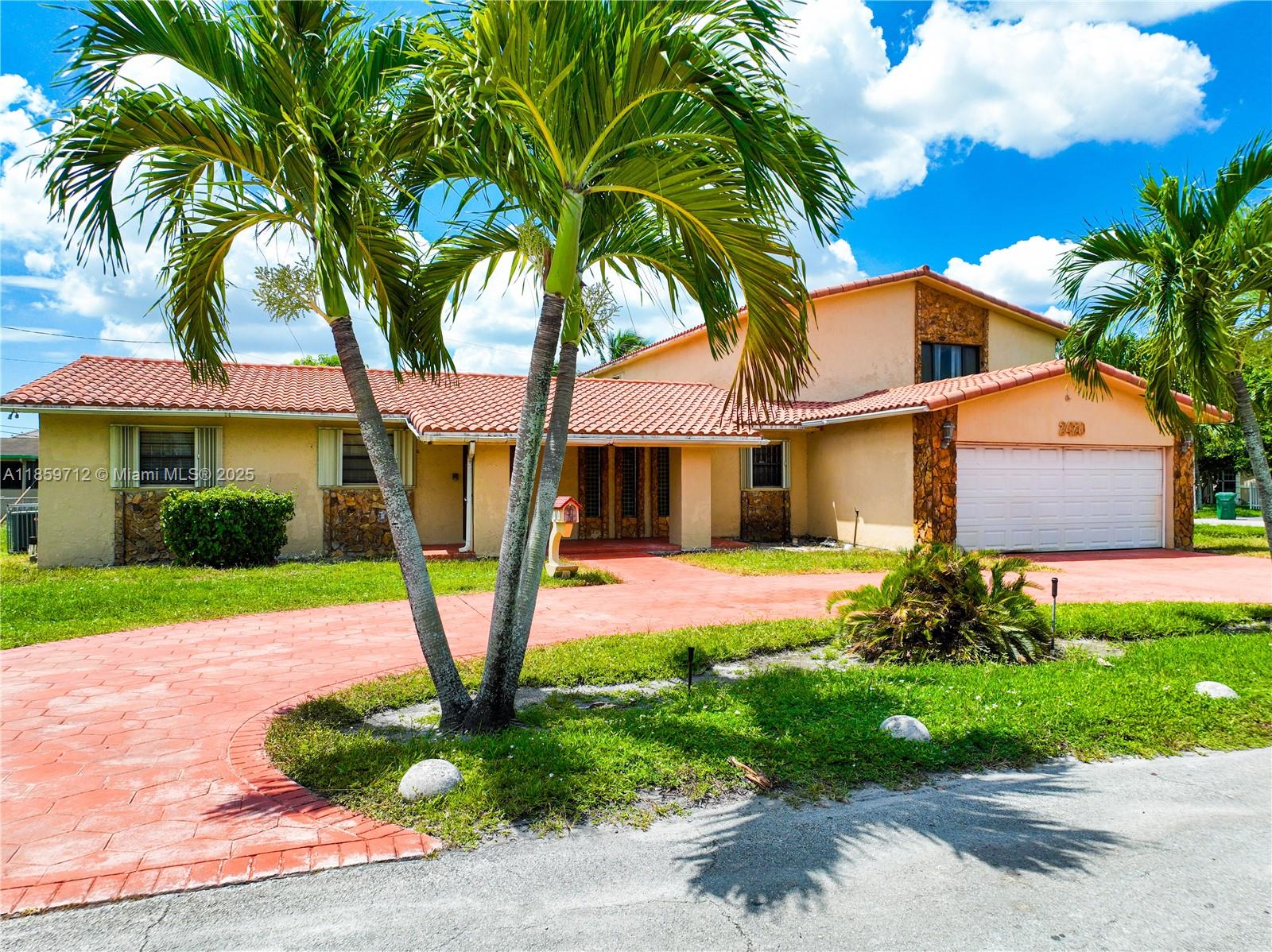 GOLF PARK SEC 1 - Residential