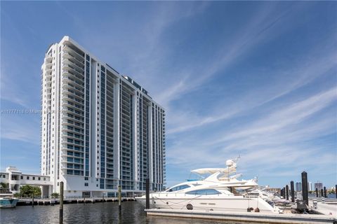 17301 Biscayne BLV LPH 8 North Miami Beach FL 33160
