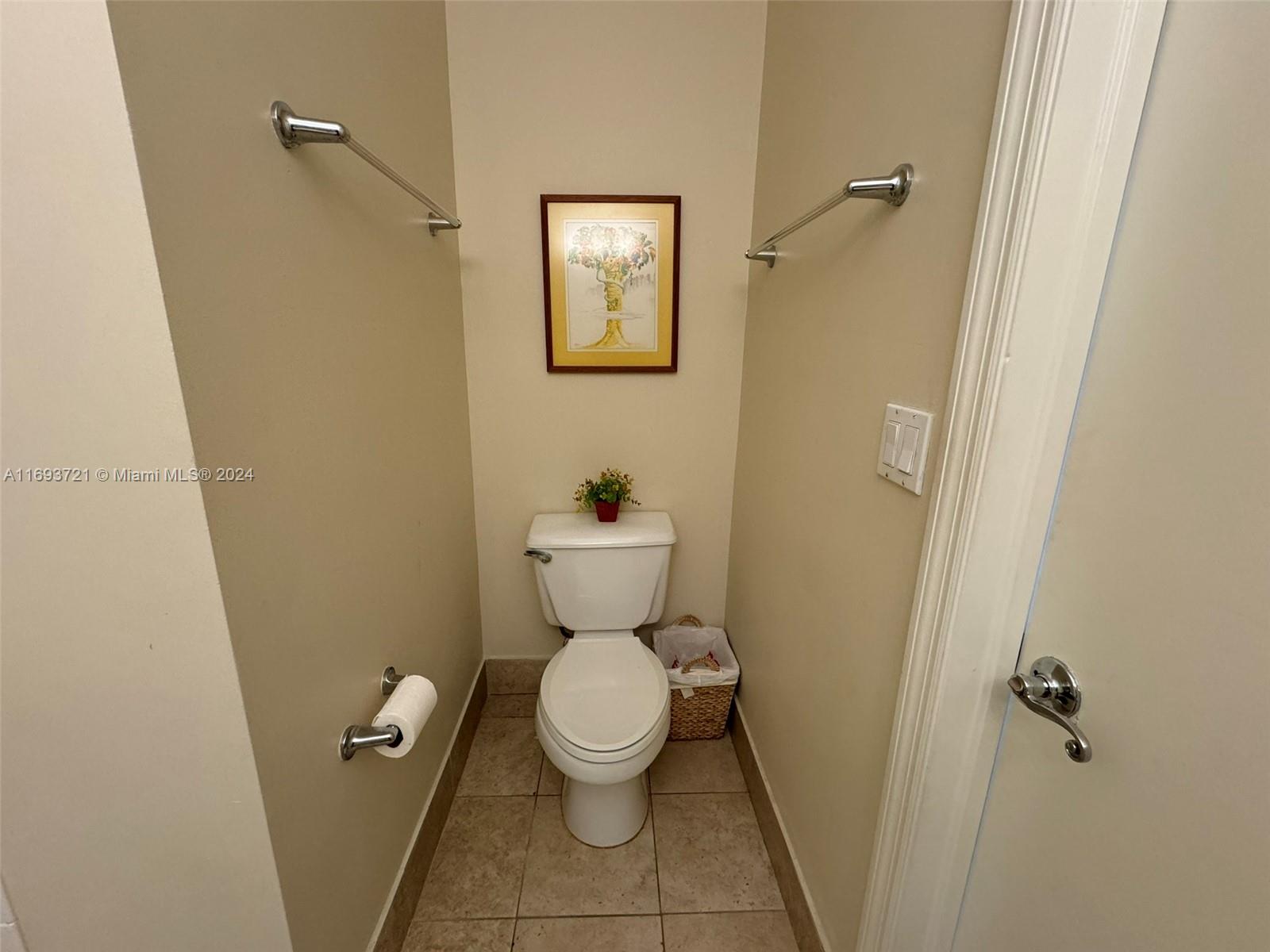 BOCA GOLF & TENNIS - Residential
