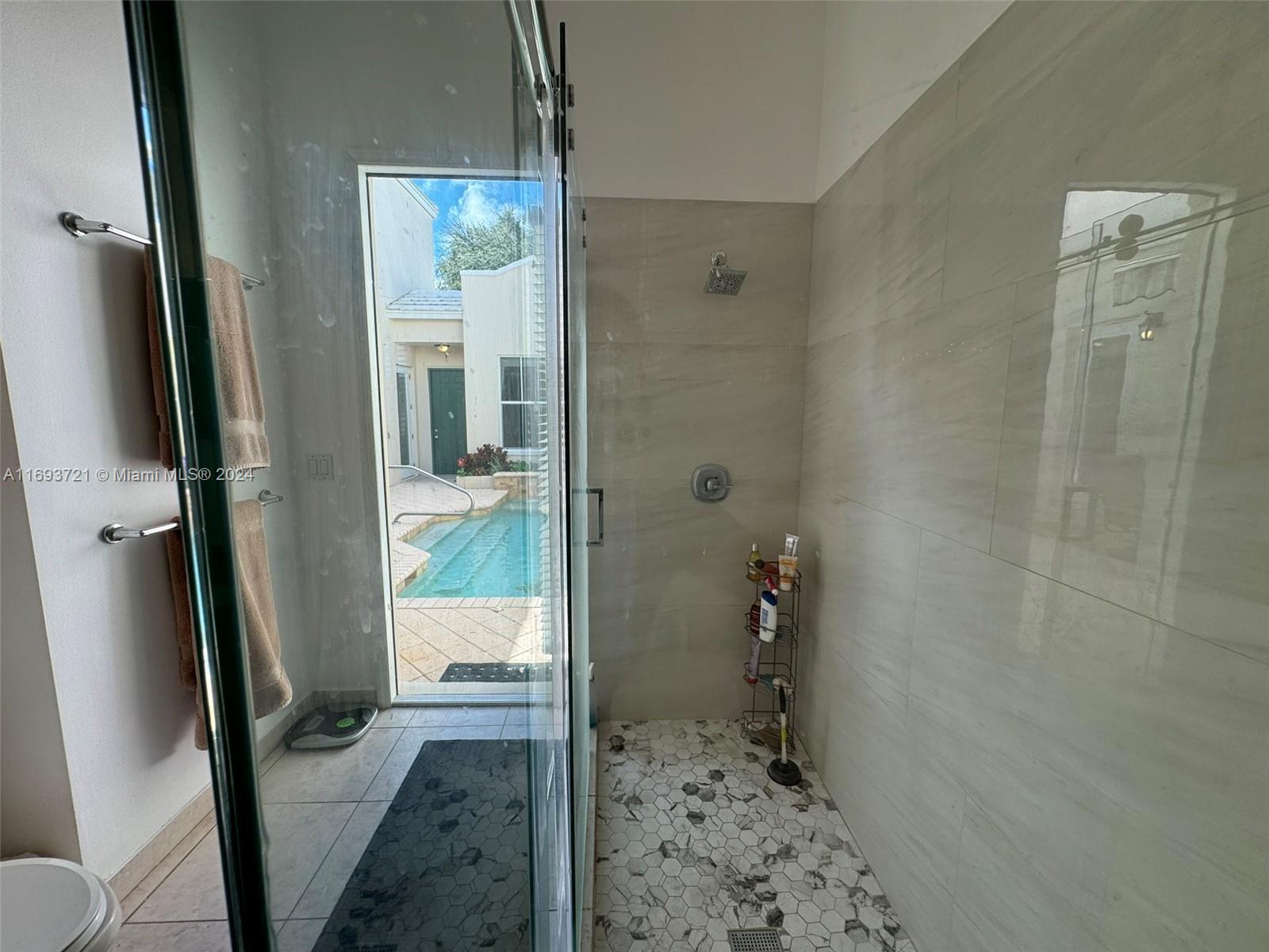 BOCA GOLF & TENNIS - Residential