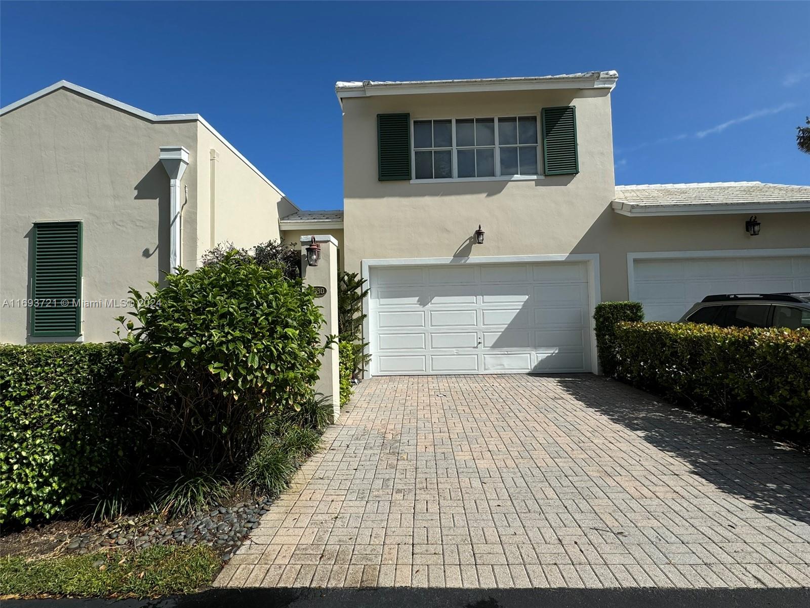 BOCA GOLF & TENNIS - Residential