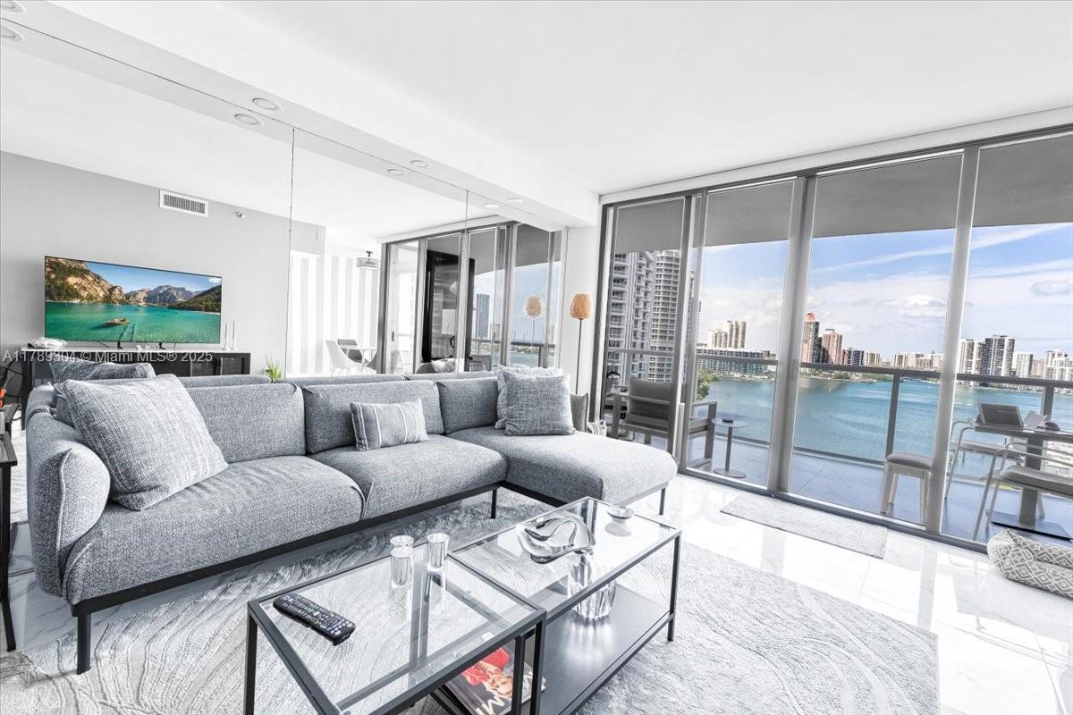 Rental Property at 4000 Island Blvd 1605, Aventura, Miami-Dade County, Florida - Bedrooms: 1 
Bathrooms: 2  - $5,100 MO.