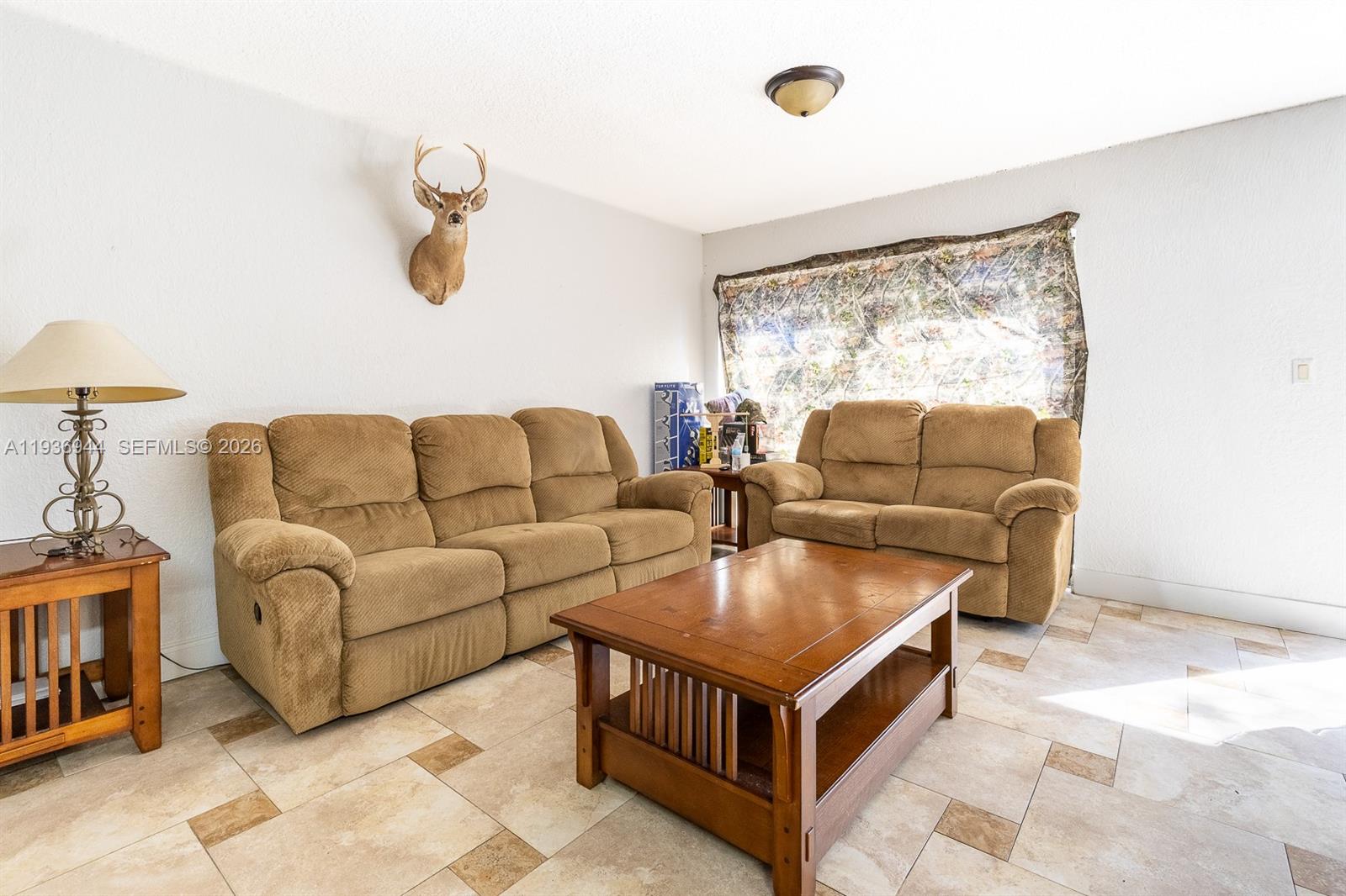 COUNTRY CLUB OF MIAMI FAI - Residential