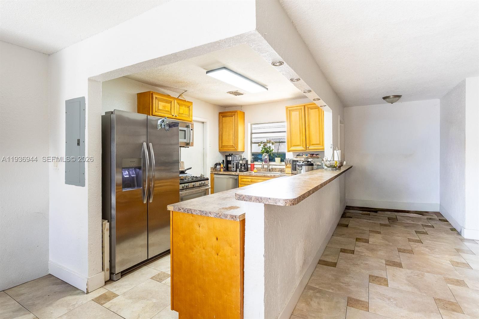 COUNTRY CLUB OF MIAMI FAI - Residential