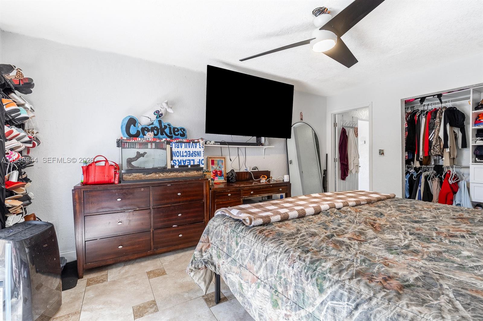 COUNTRY CLUB OF MIAMI FAI - Residential