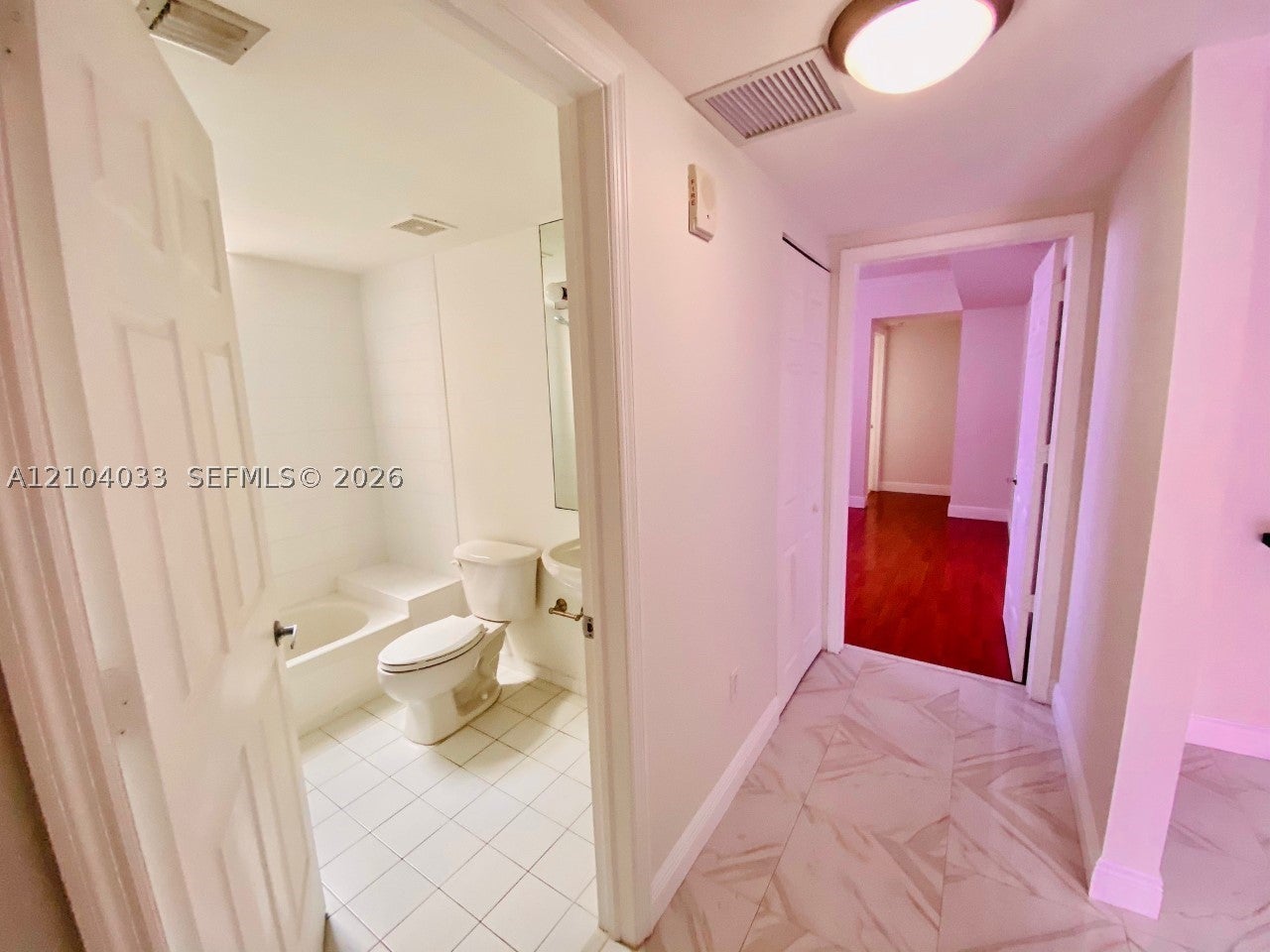 2030 S Douglas Rd 501