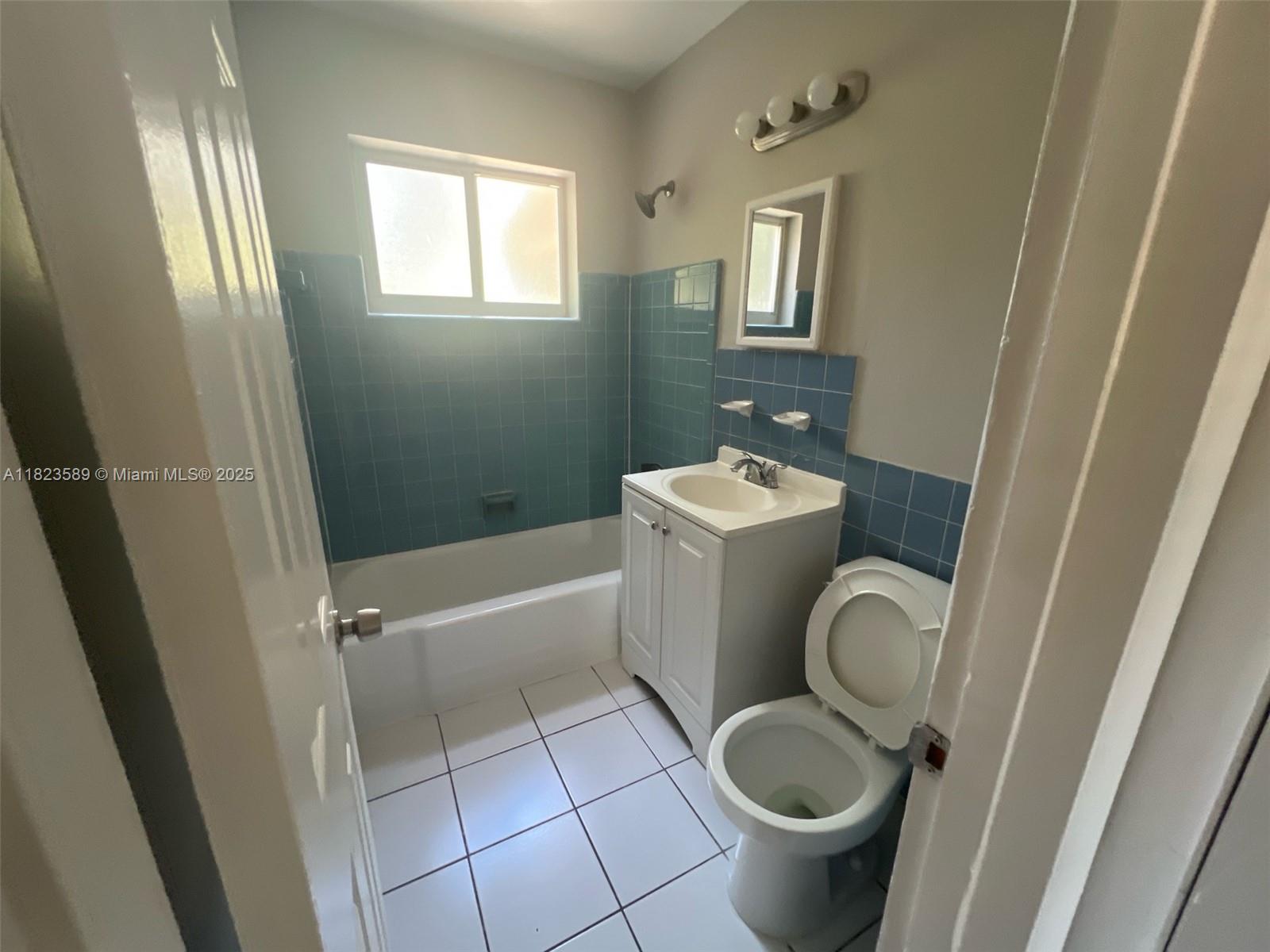 ACADEMY AWARD SEC 4 - Residential