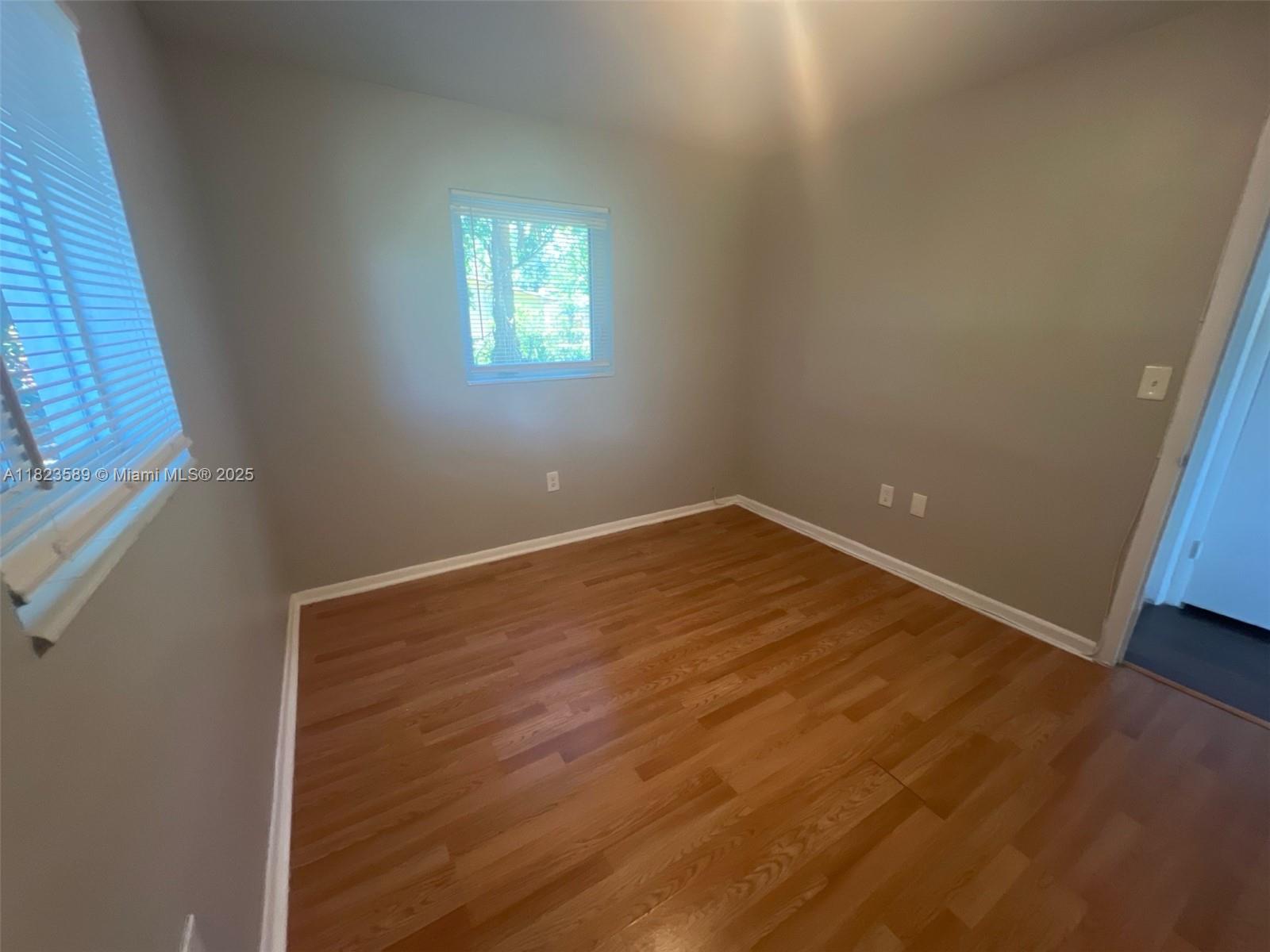 ACADEMY AWARD SEC 4 - Residential