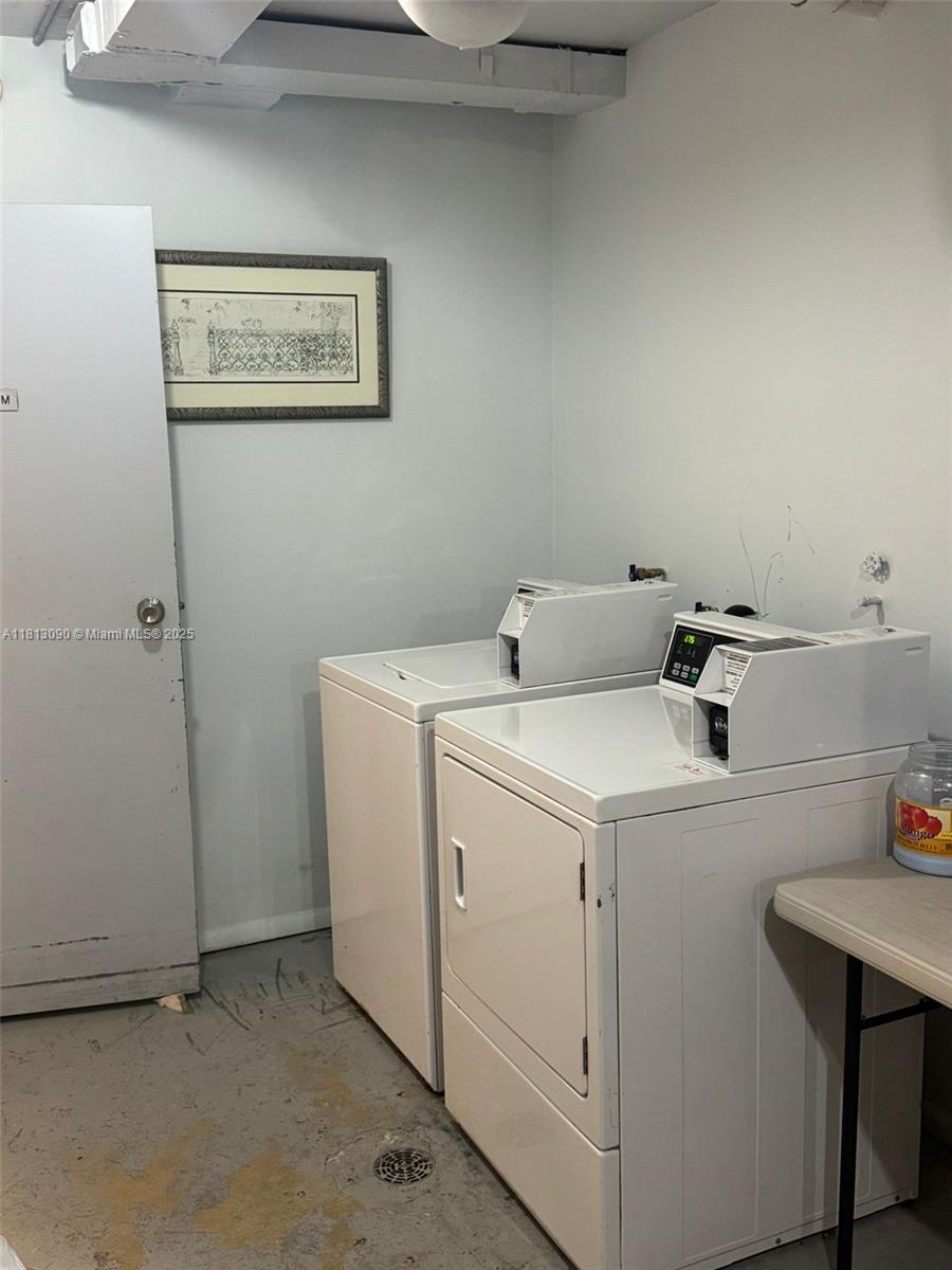 THREE HORIZONS SOUTH COND - Residential Lease