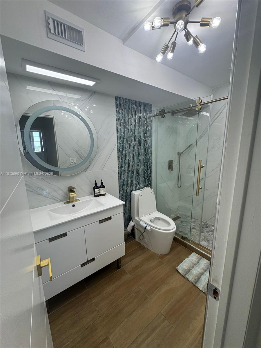 THREE HORIZONS SOUTH COND - Residential Lease