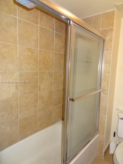 RACQUET CLUB APTS AT BONA - Residential