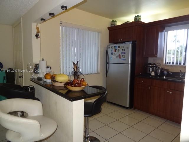 RACQUET CLUB APTS AT BONA - Residential