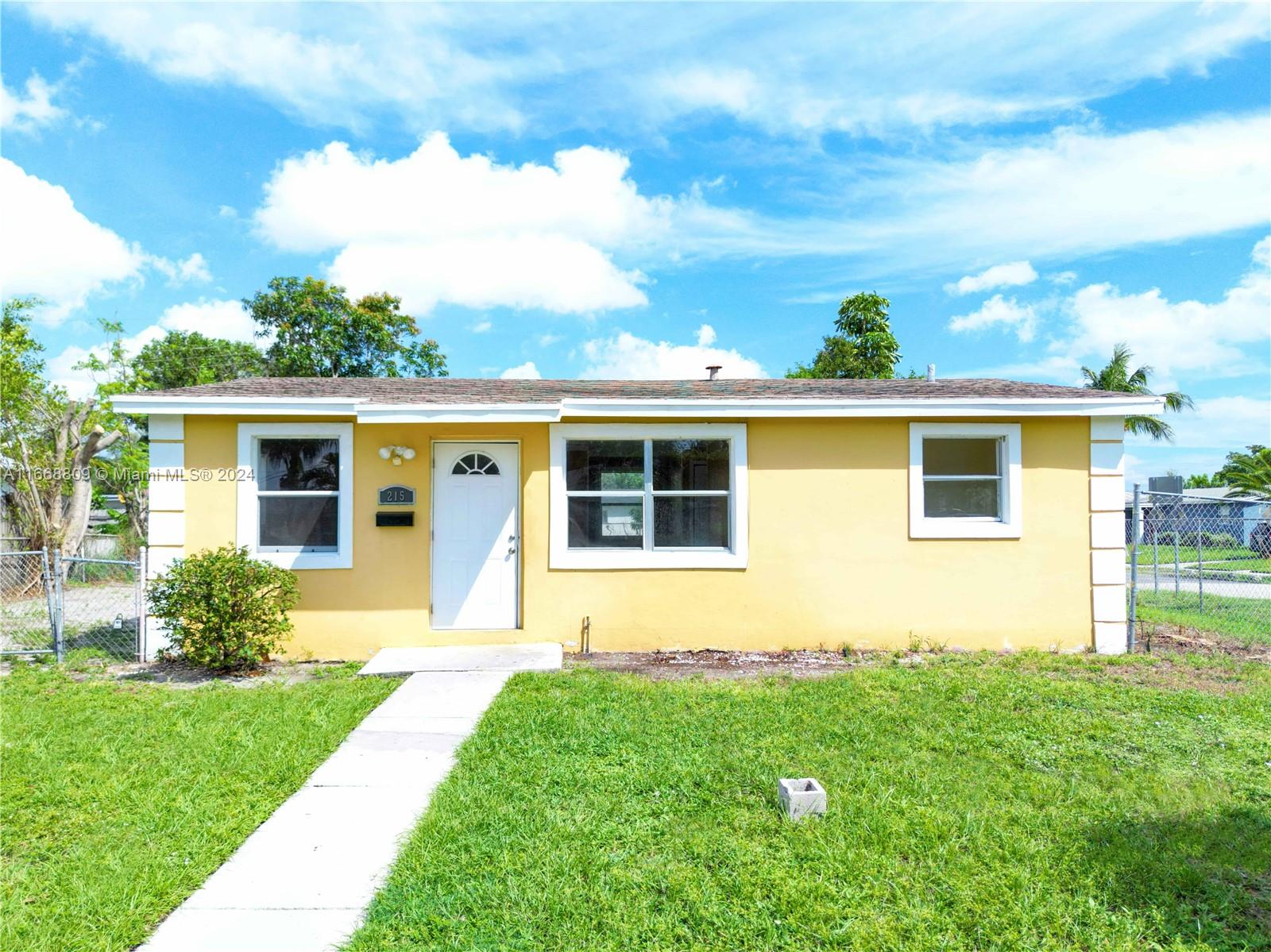 POINCIANA HEIGHTS - Residential