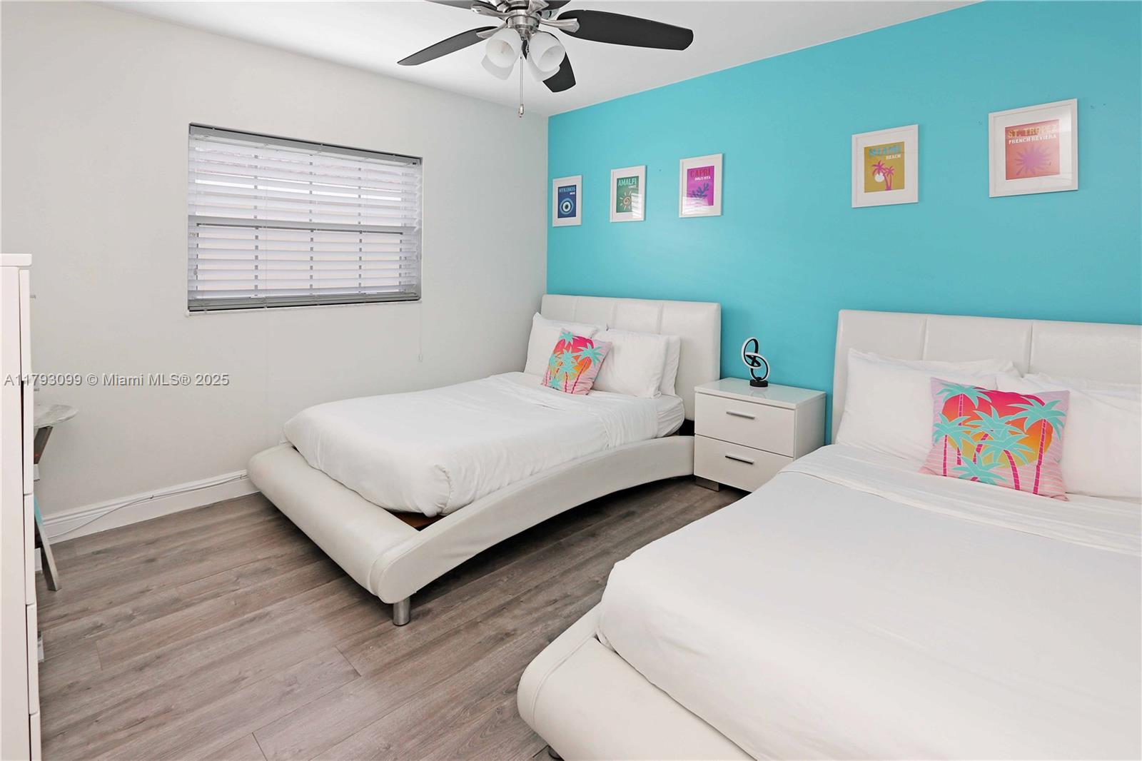 HOLLYWOOD 1-21 B LOT 7 BLK - Residential