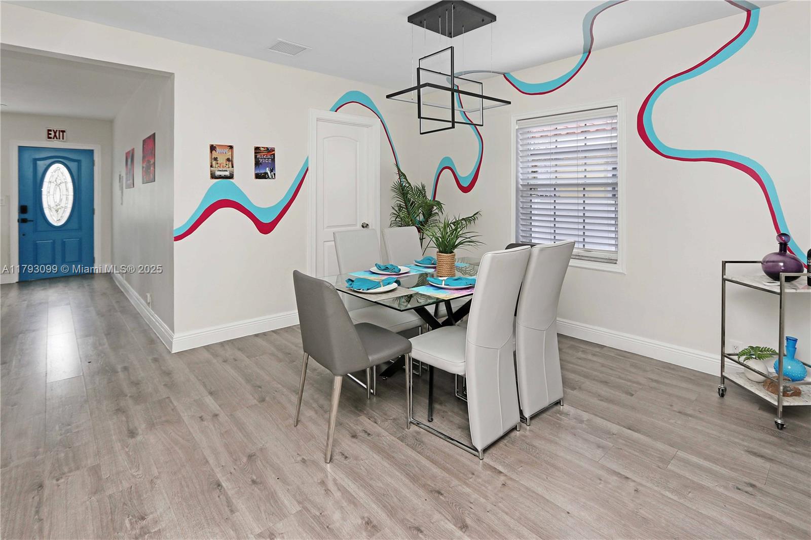 HOLLYWOOD 1-21 B LOT 7 BLK - Residential