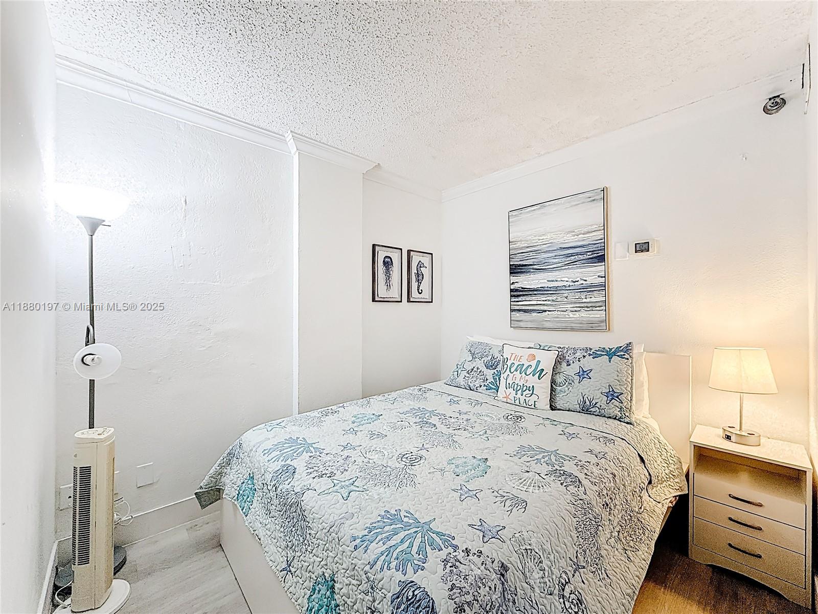 THE AVENTURA BEACH CLUB C - Residential