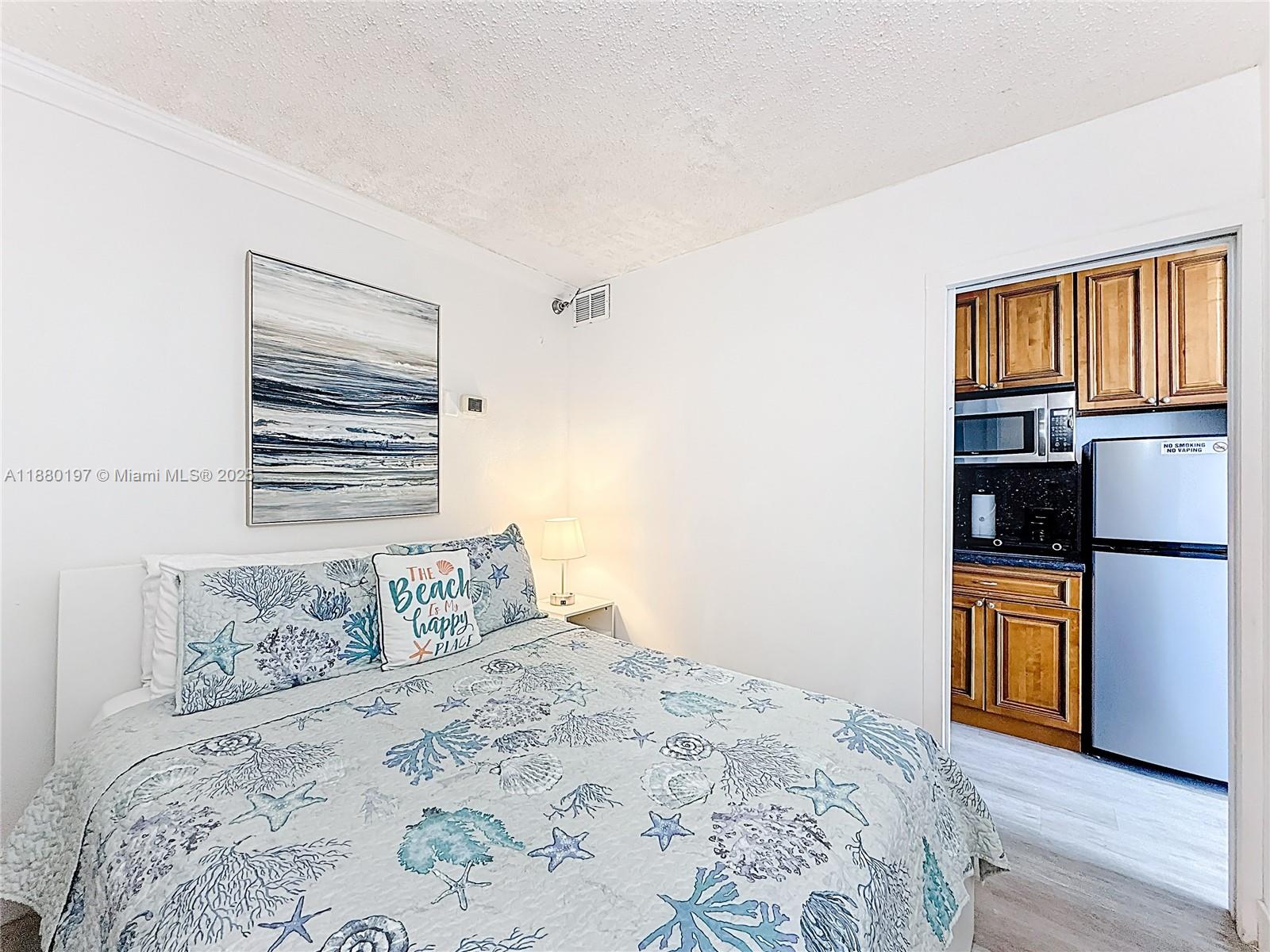 THE AVENTURA BEACH CLUB C - Residential
