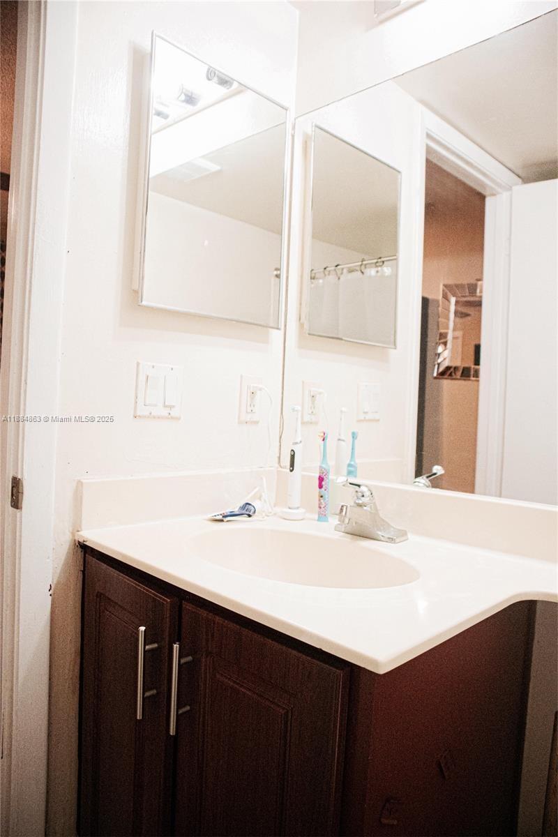 SUN VISTA GARDENS CONDO - Residential