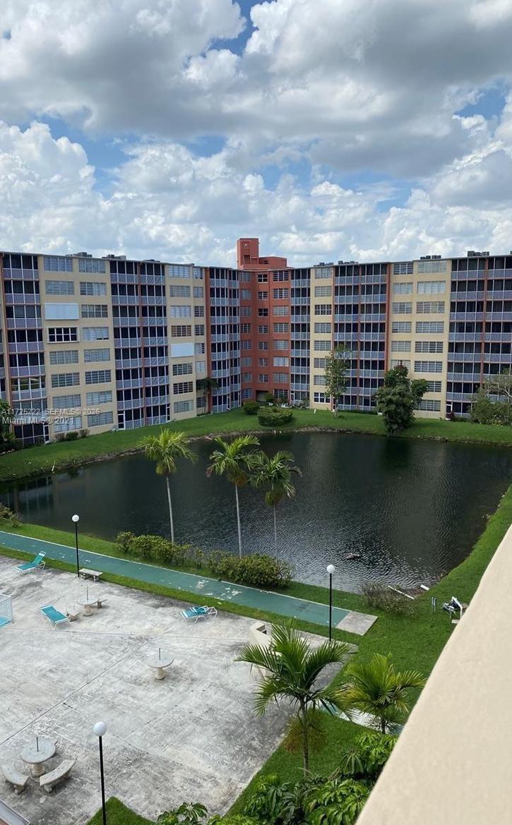 JADE WINDS GROUP - - Residential