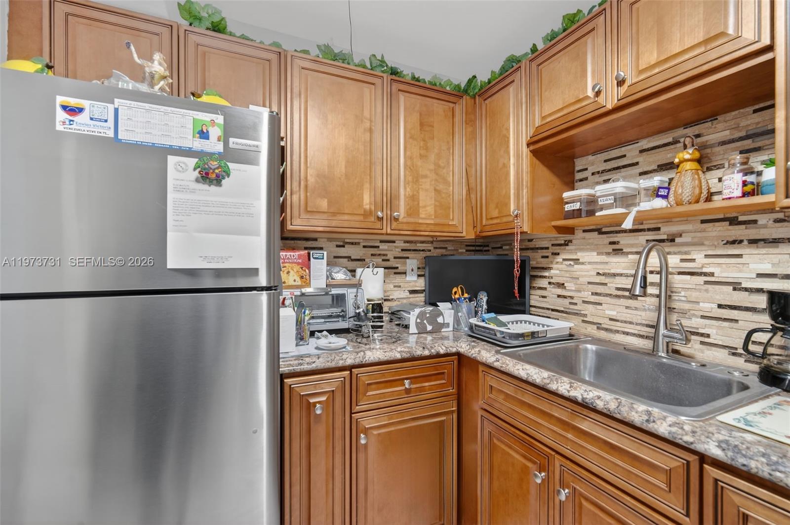 SUNRISE LAKES 76 CONDO - Residential