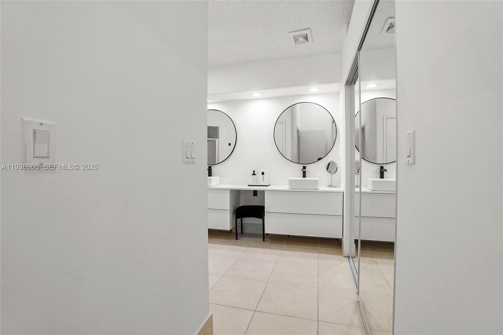 BALMORAL COUNTRY CLUB LAC - Residential