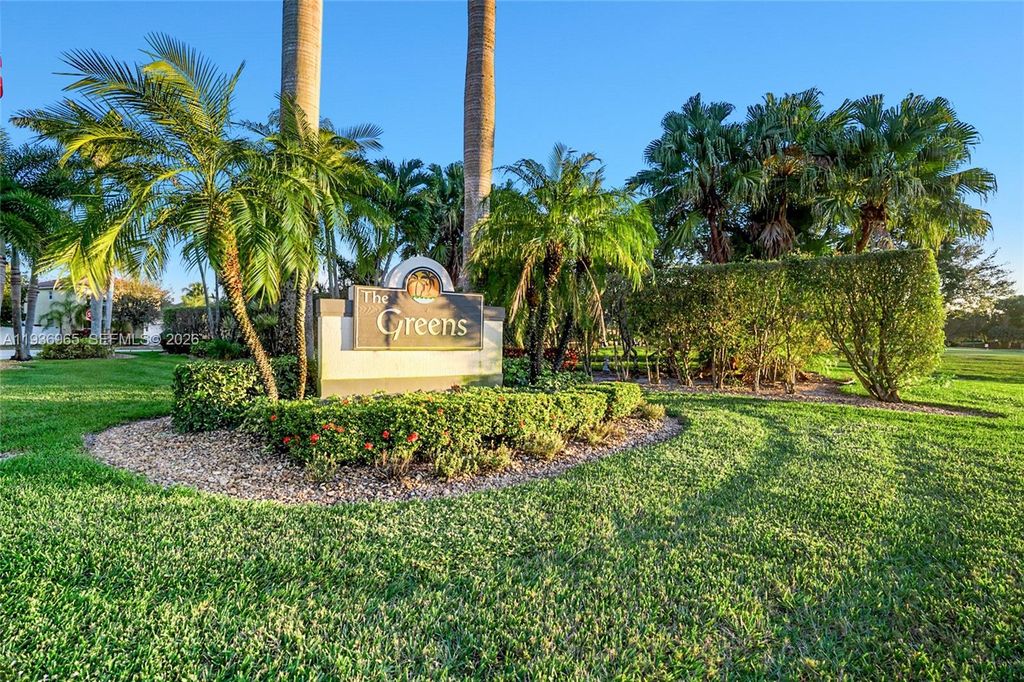 Photo of 8165 Pelican Harbour Dr, Lake Worth, FL 33467 (MLS # A11936965)