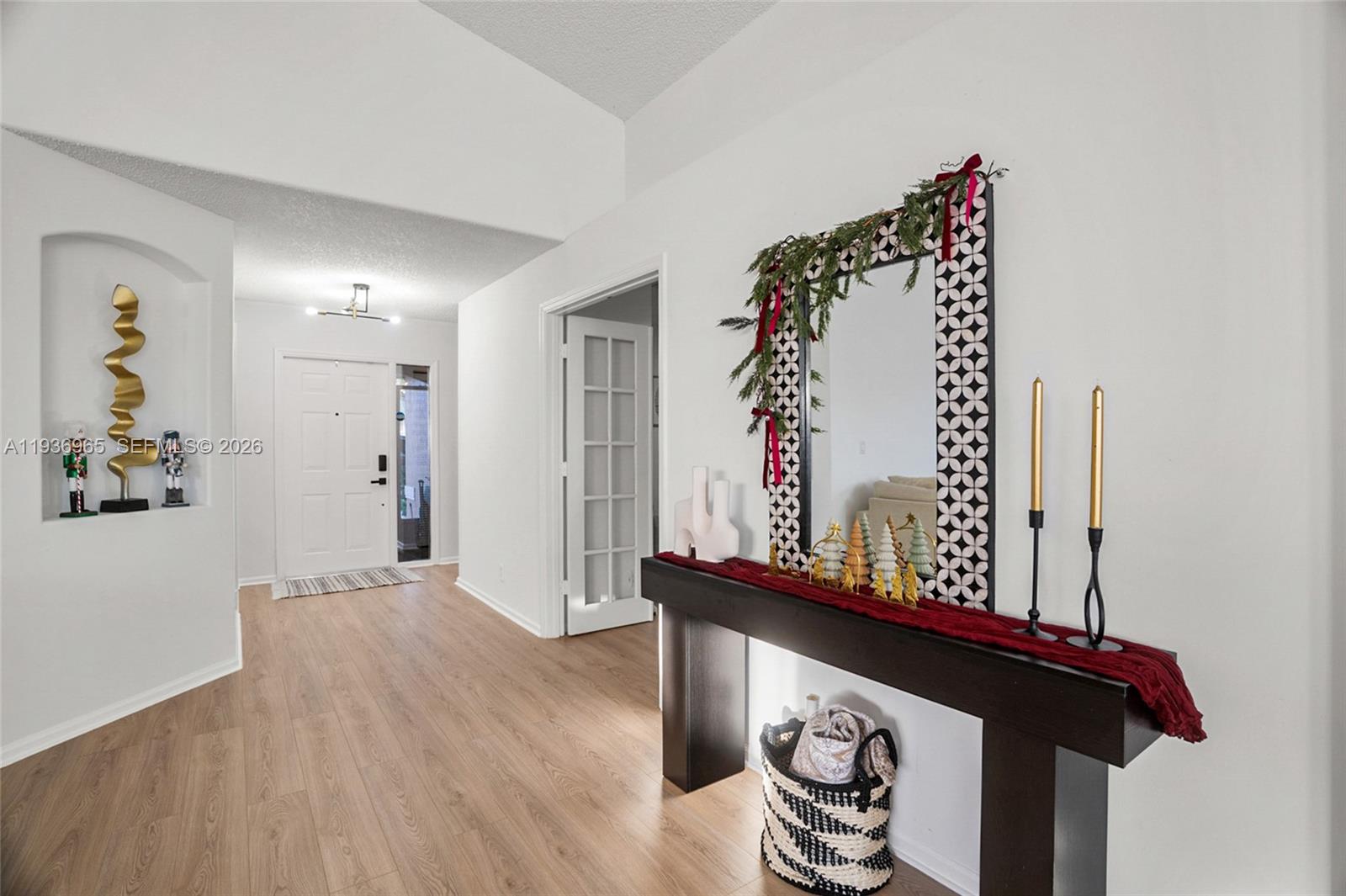 BALMORAL COUNTRY CLUB LAC - Residential