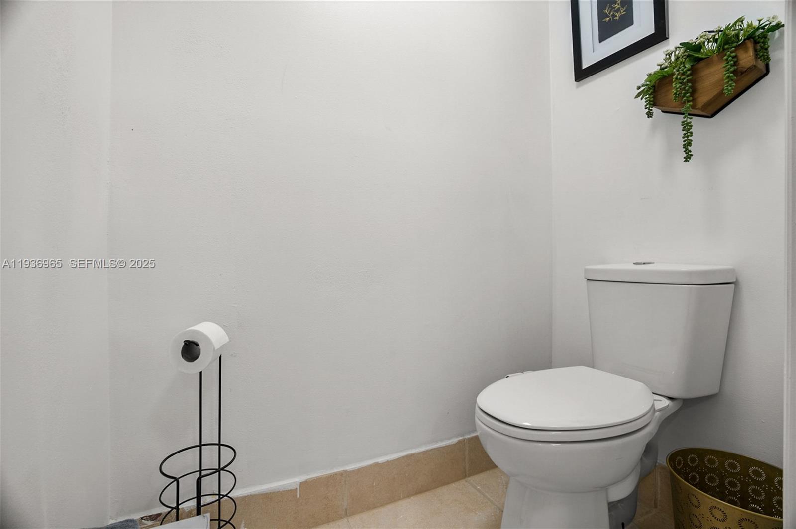 BALMORAL COUNTRY CLUB LAC - Residential