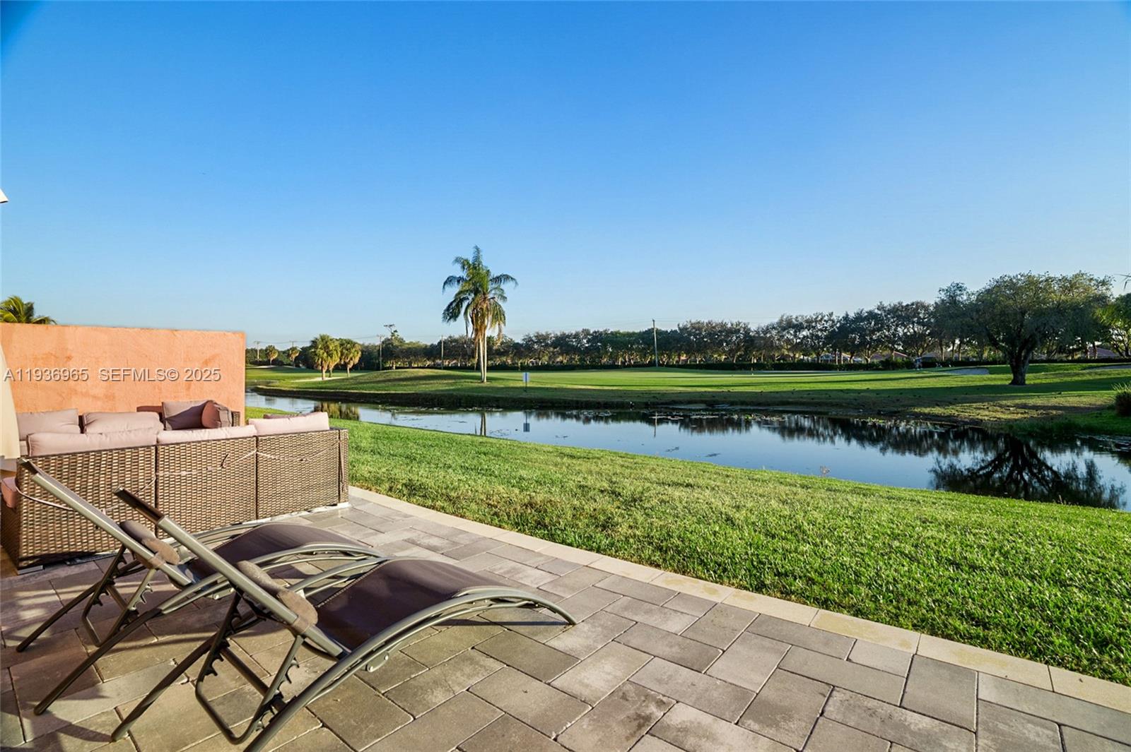 BALMORAL COUNTRY CLUB LAC - Residential