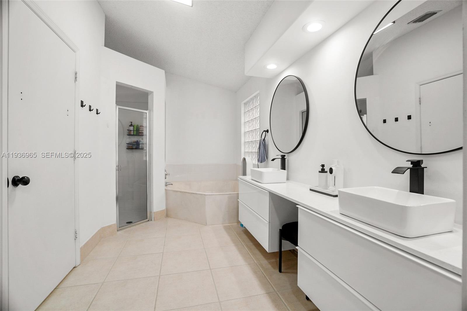 BALMORAL COUNTRY CLUB LAC - Residential