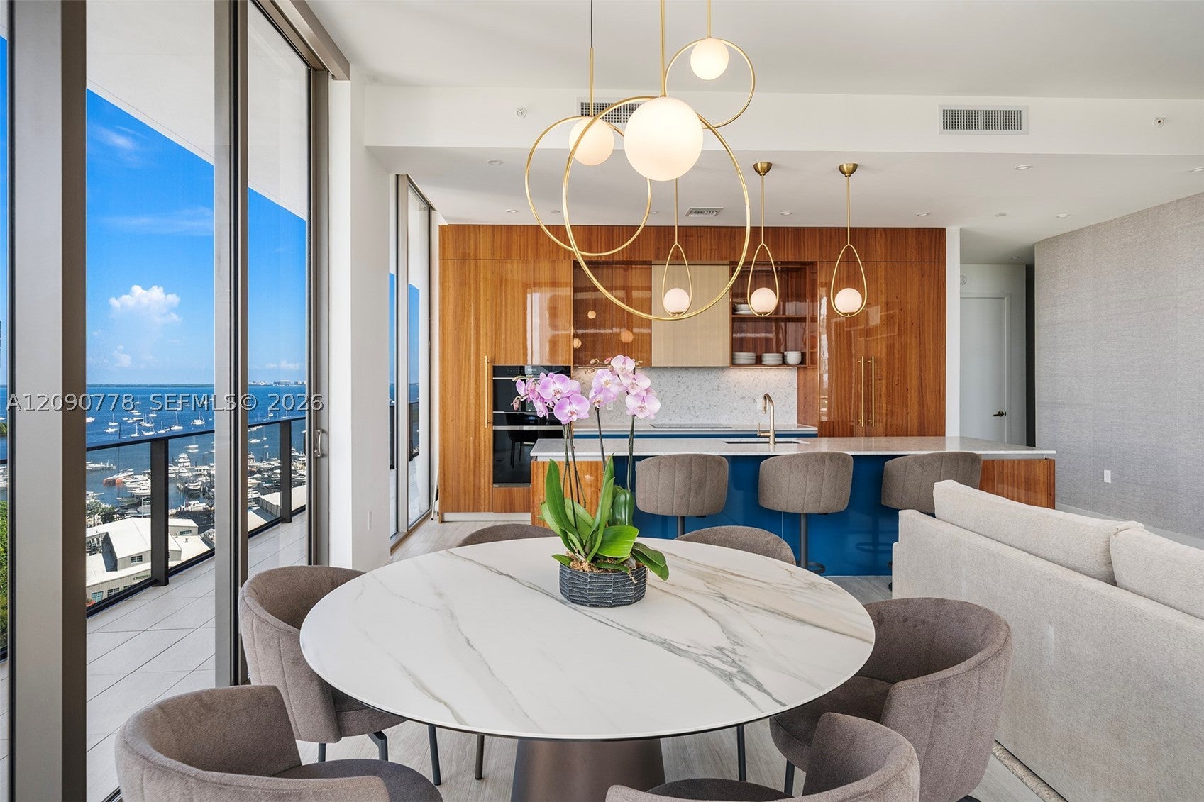 2655 S Bayshore Dr 1412