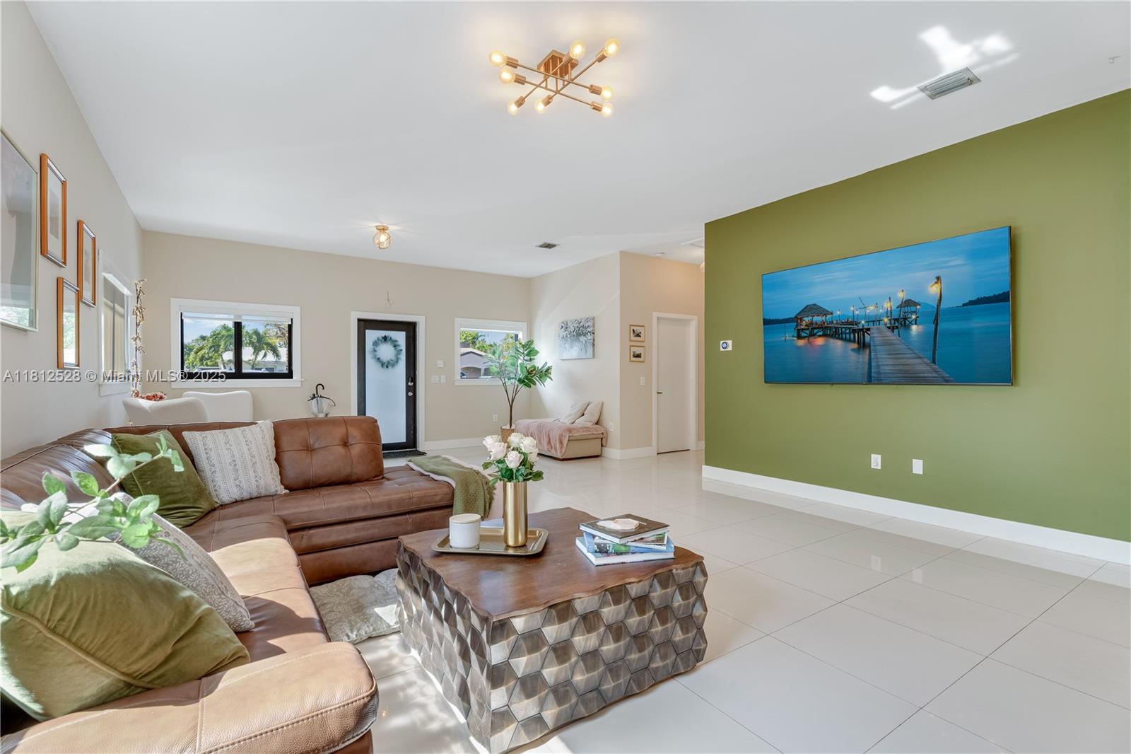 6470 SW 33rd Street