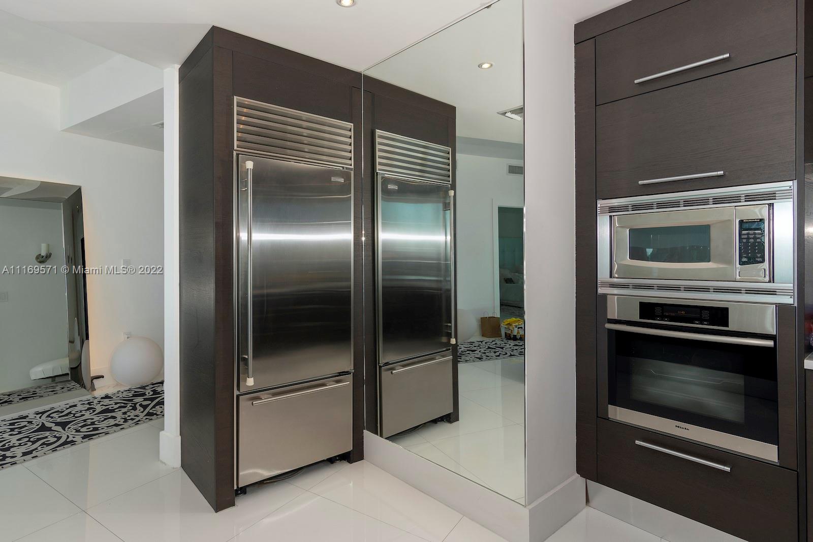 900 BISCAYNE BAY - Residential Lease