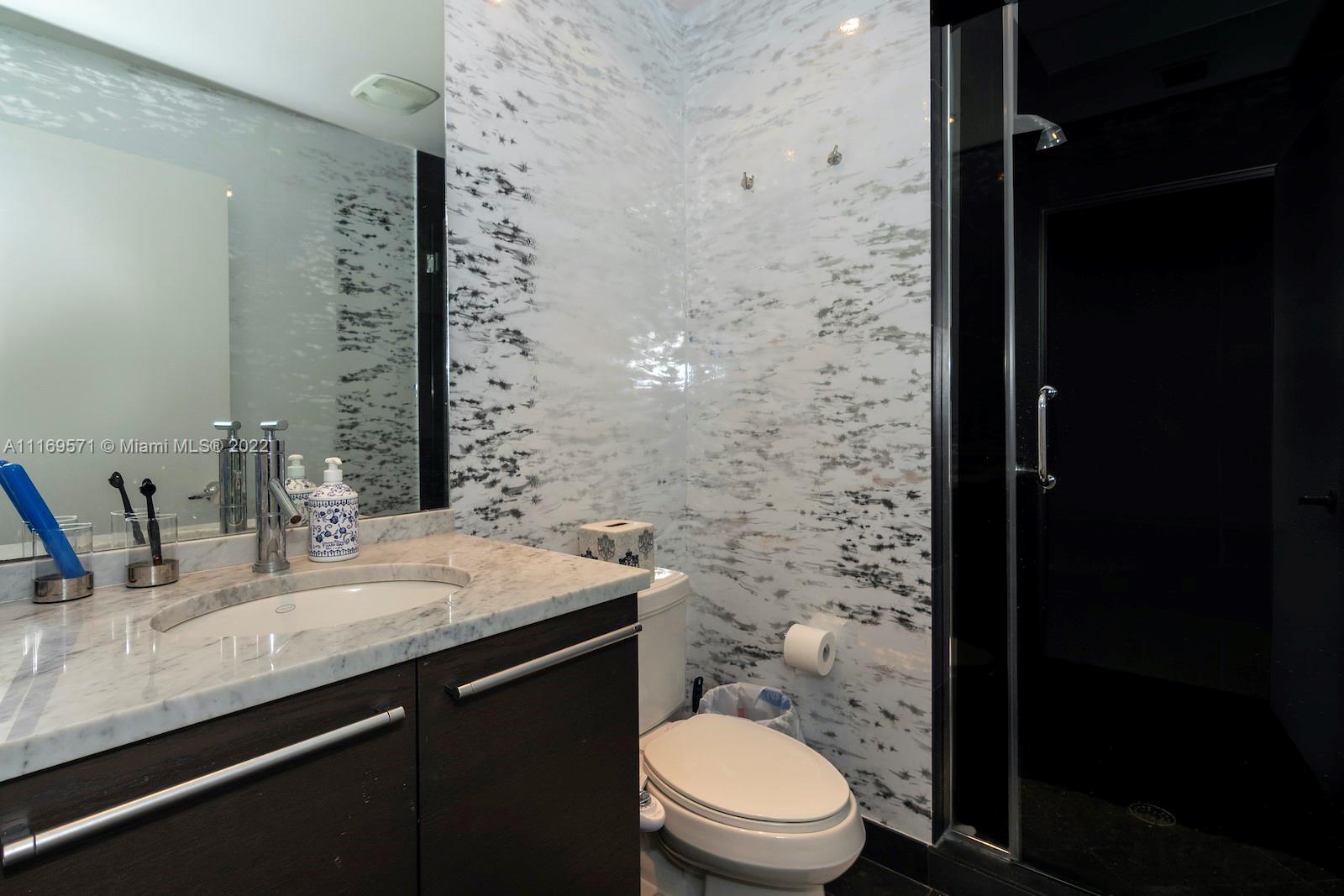 900 BISCAYNE BAY - Residential Lease