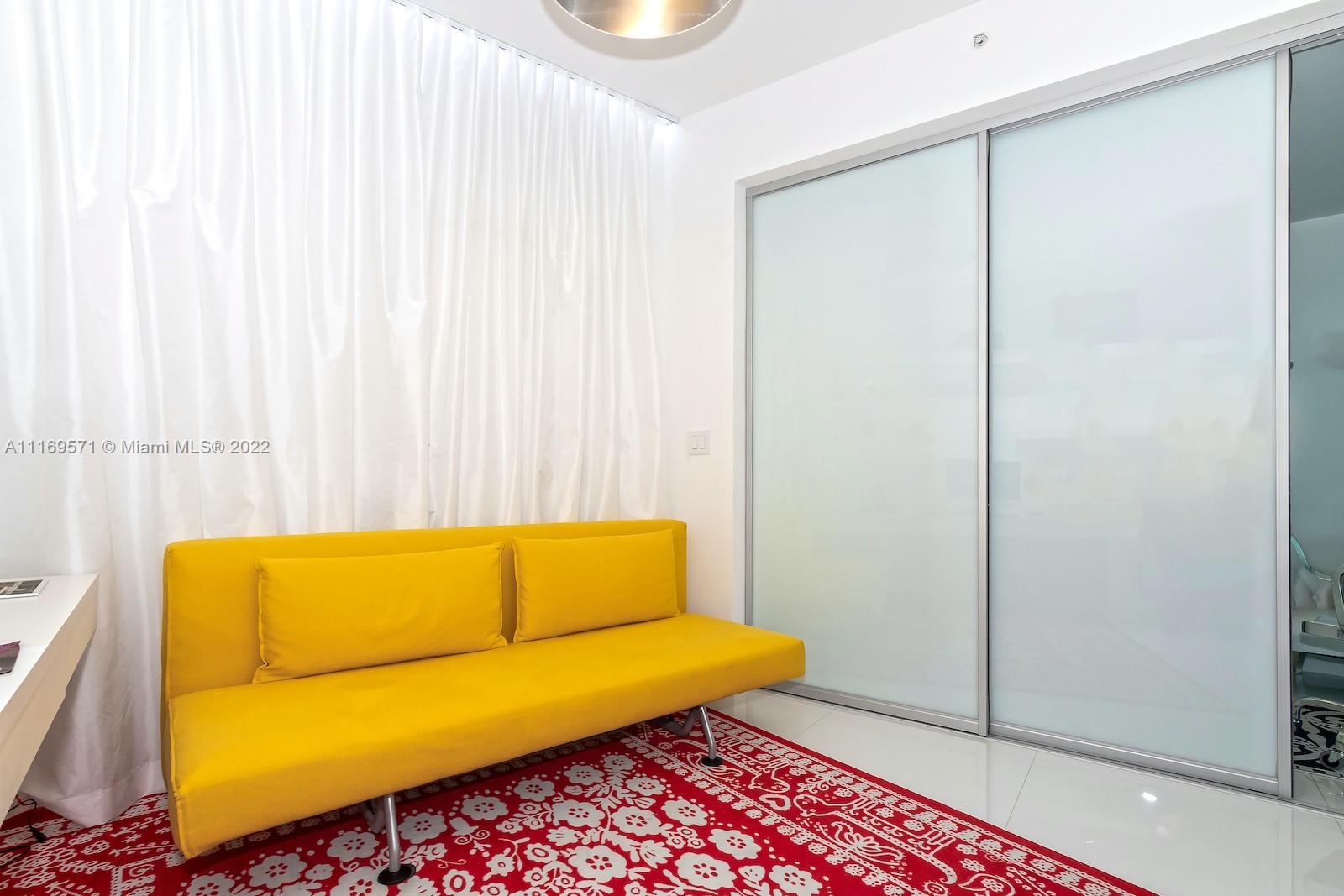 900 BISCAYNE BAY - Residential Lease