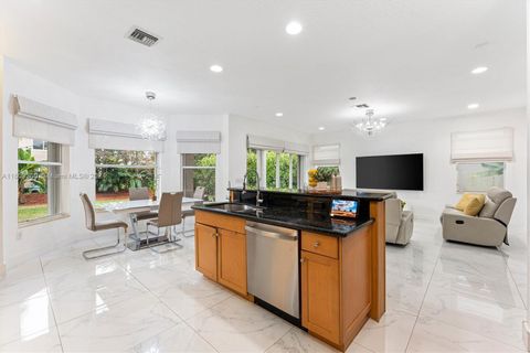 Single Family Residence in Miramar FL 17414 47th Ct 10.jpg